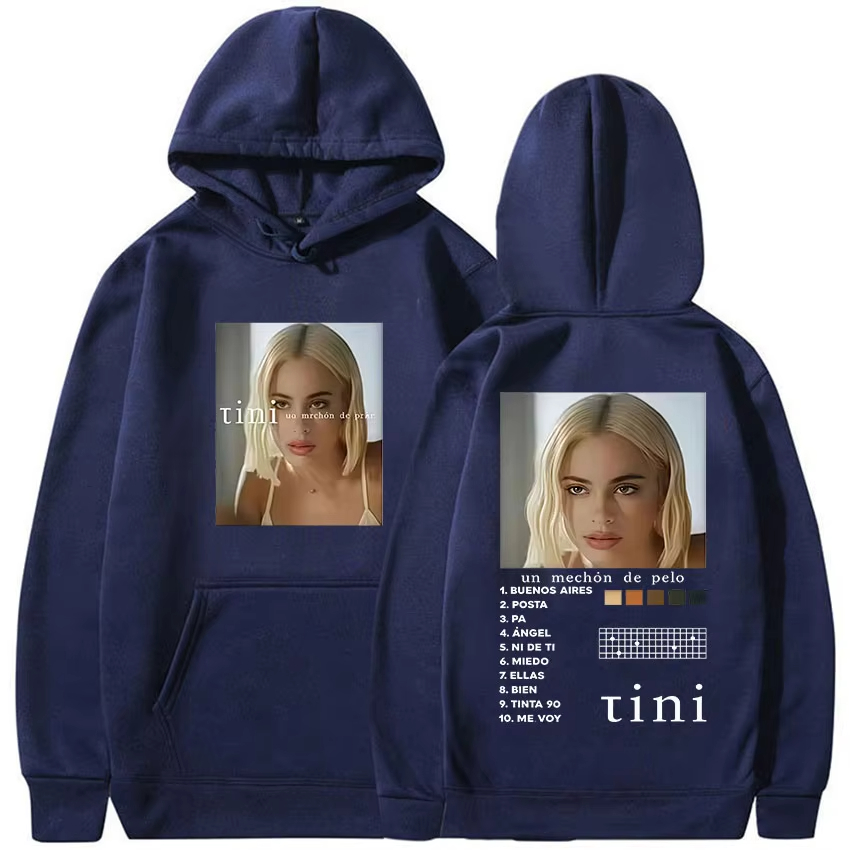 가수 Tini Stoessel 투어 앨범 2026 Me - Winter Clothing Drawing 리뷰 및 가격